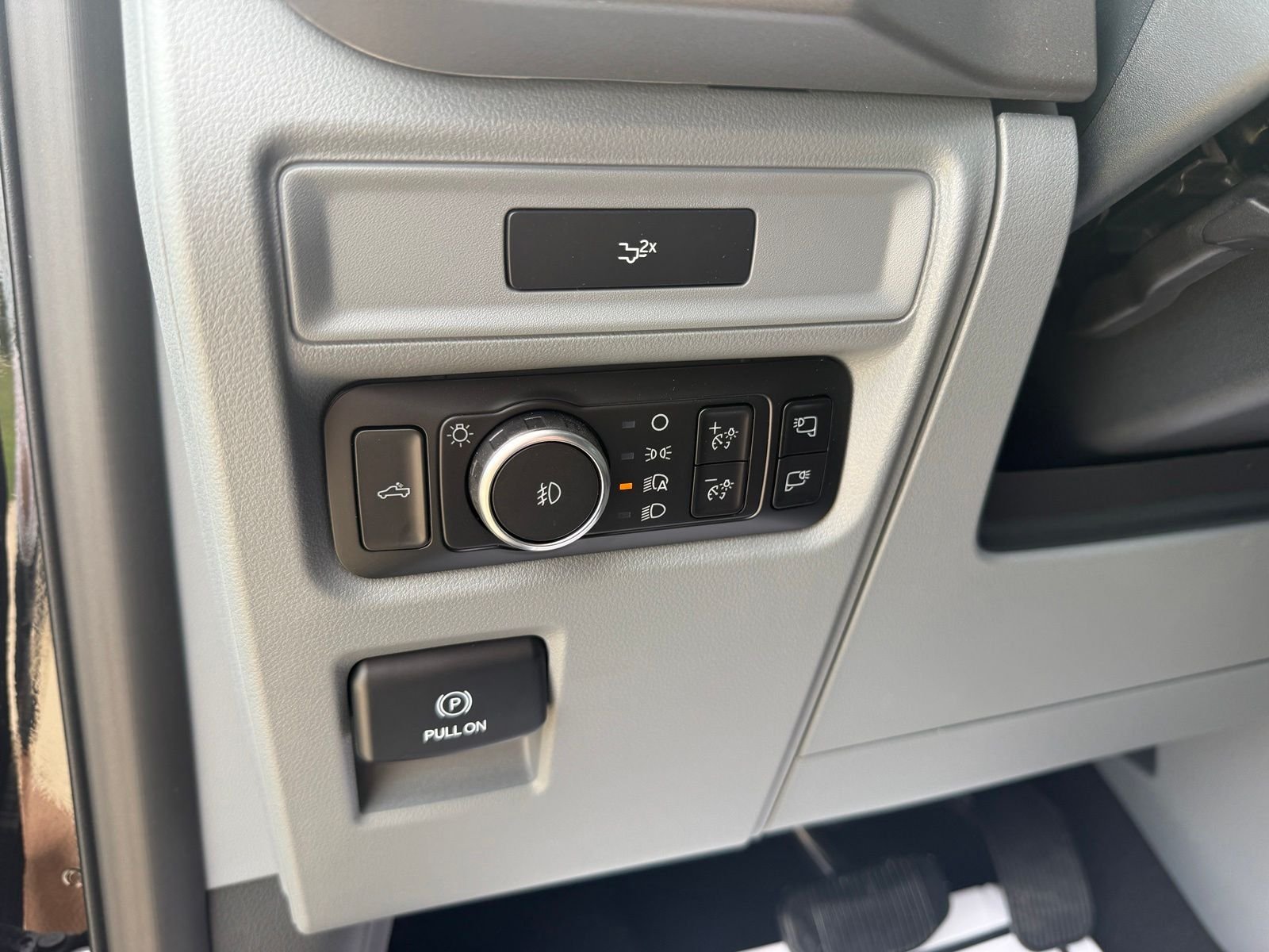 New 2026 Black Metallic Ford XLT image 30