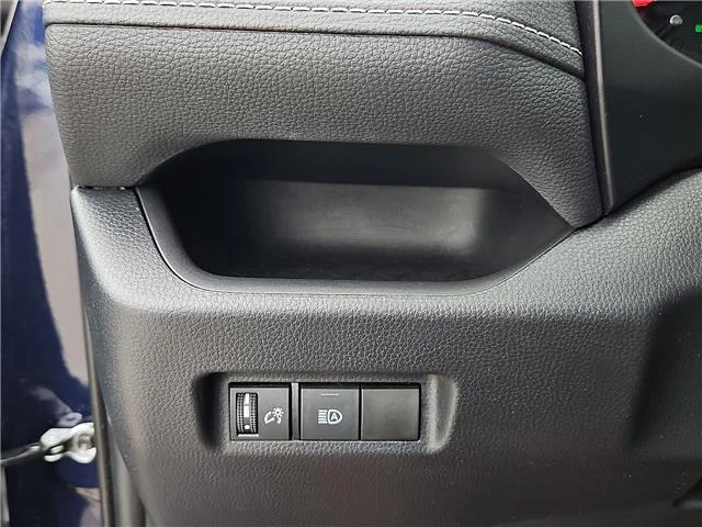 Used 2020 Blueprint Toyota XLE Front-wheel Drive image 19