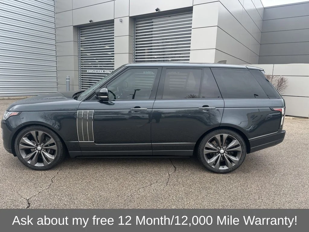 Used 2020 Borealis Black Land Rover SVAutobiography image 4