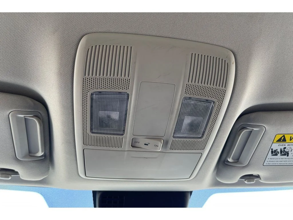 Used 2021 Snowflake White Pearl Mica Mazda Touring image 24