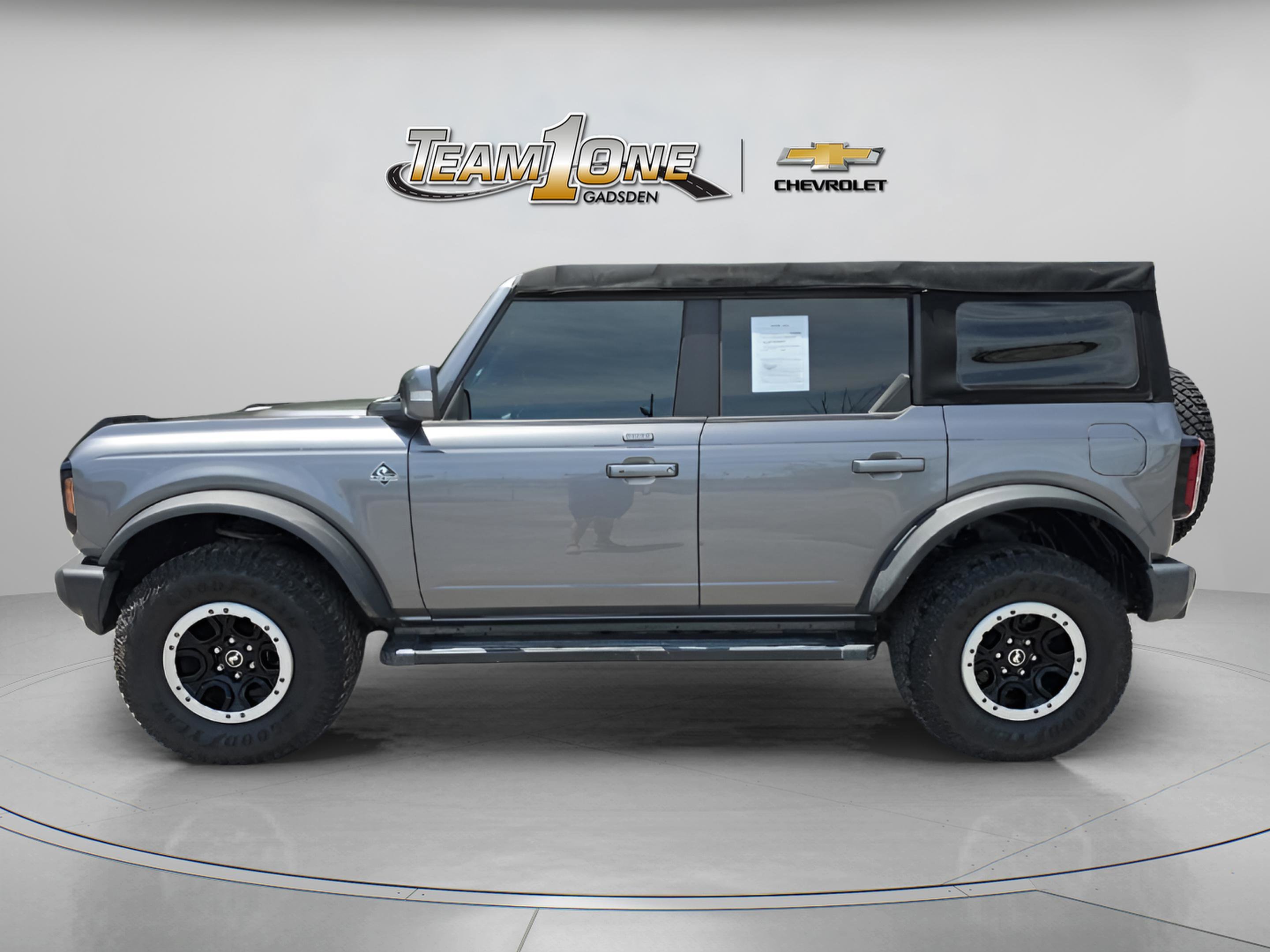 Used 2022 Gray Ford Outer Banks image 4