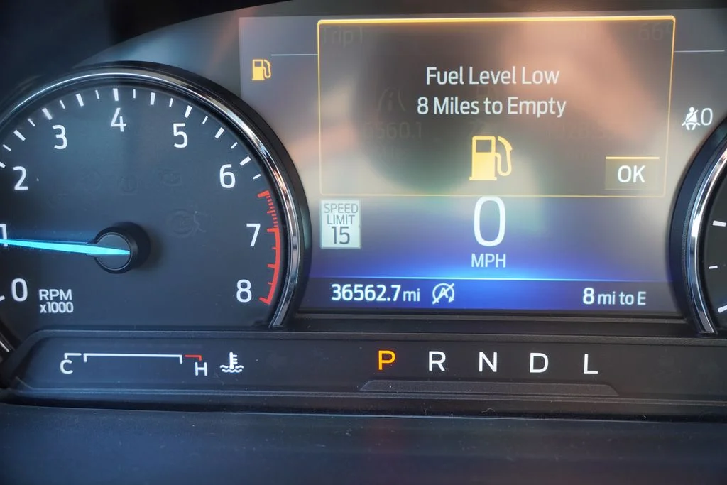 Used 2023 Silver Ford XLT image 8