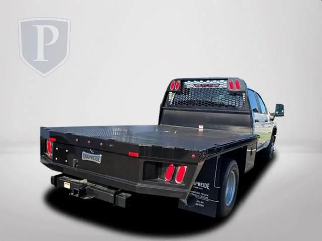 New 2026 Summit White Chevrolet Work Truck image 5