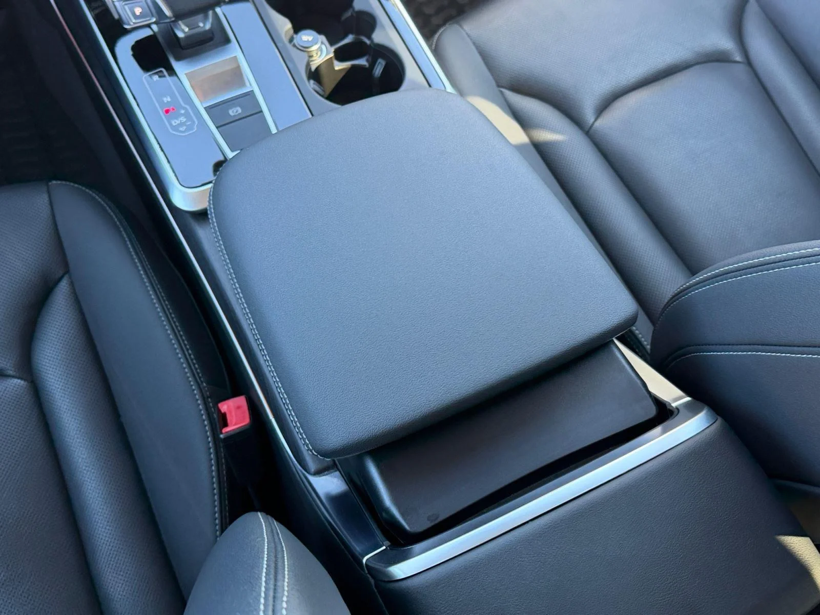 Used 2022 Galaxy Blue Metallic Audi Premium Plus image 51