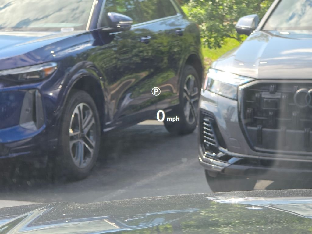 New 2026  Land Rover SE image 24