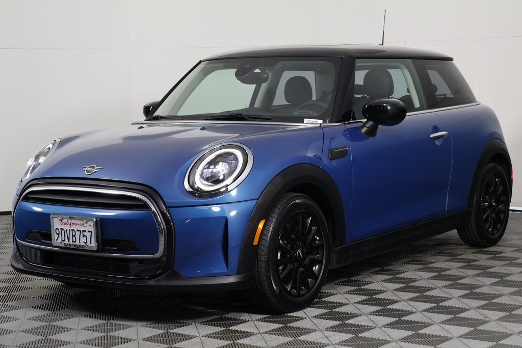 2023 MINI Hardtop 2 Door Base