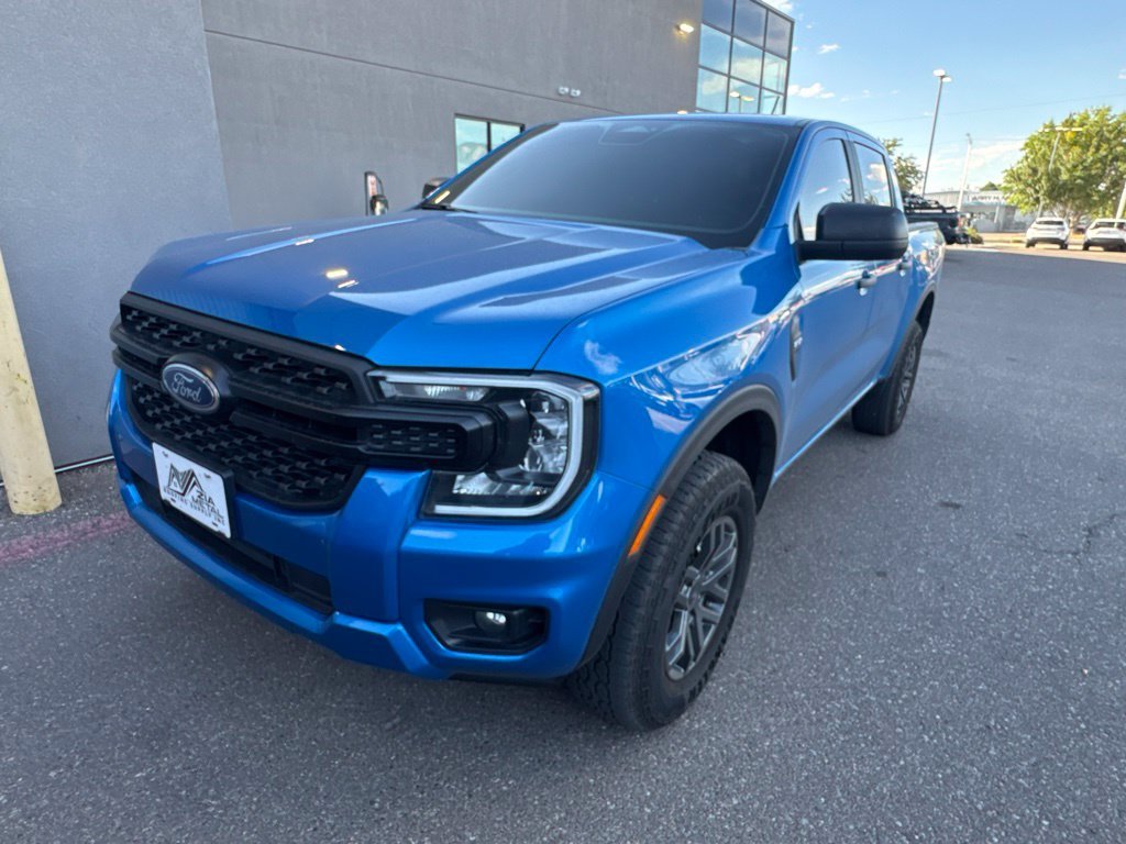 Used 2025 Blue Ford XL image 2