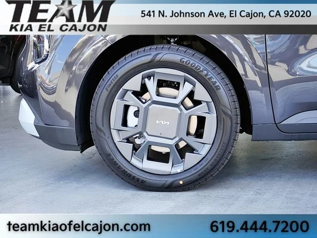 New 2026 Gray Kia EX image 7