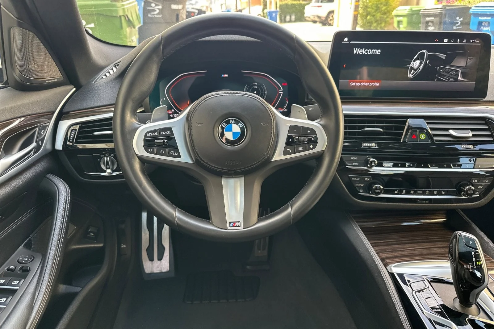 Used 2023 Carbon Black Metallic BMW 540i xDrive image 13