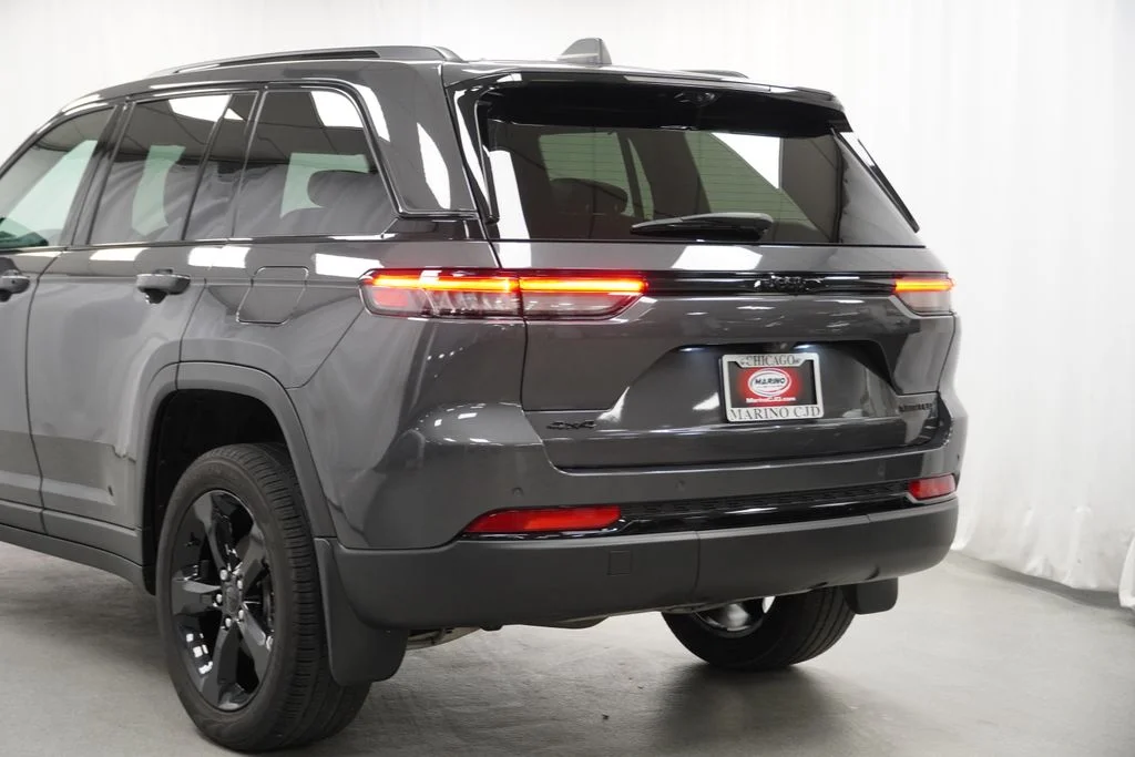 Certified Used 2024 Gray Jeep Limited image 13