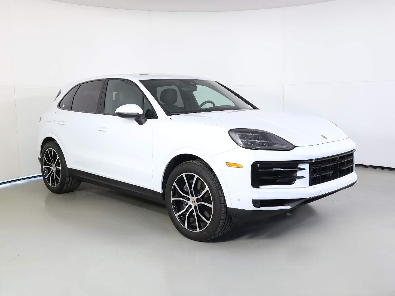 Certified Used 2025 White Porsche  image 9
