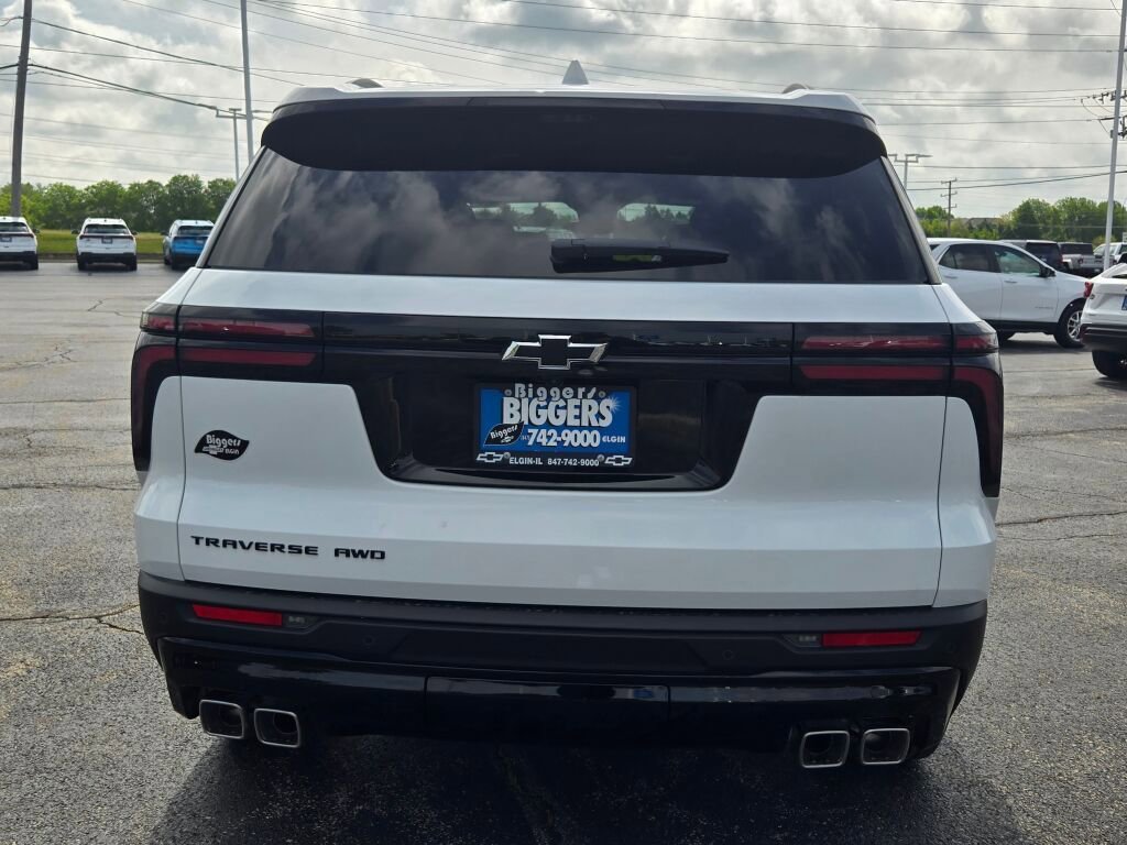 New 2026 Summit White Chevrolet LT image 12