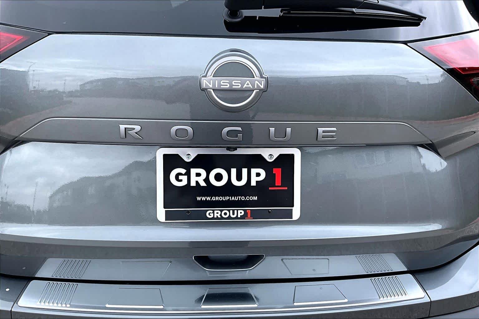New 2026 Gun Metallic Nissan SV image 8