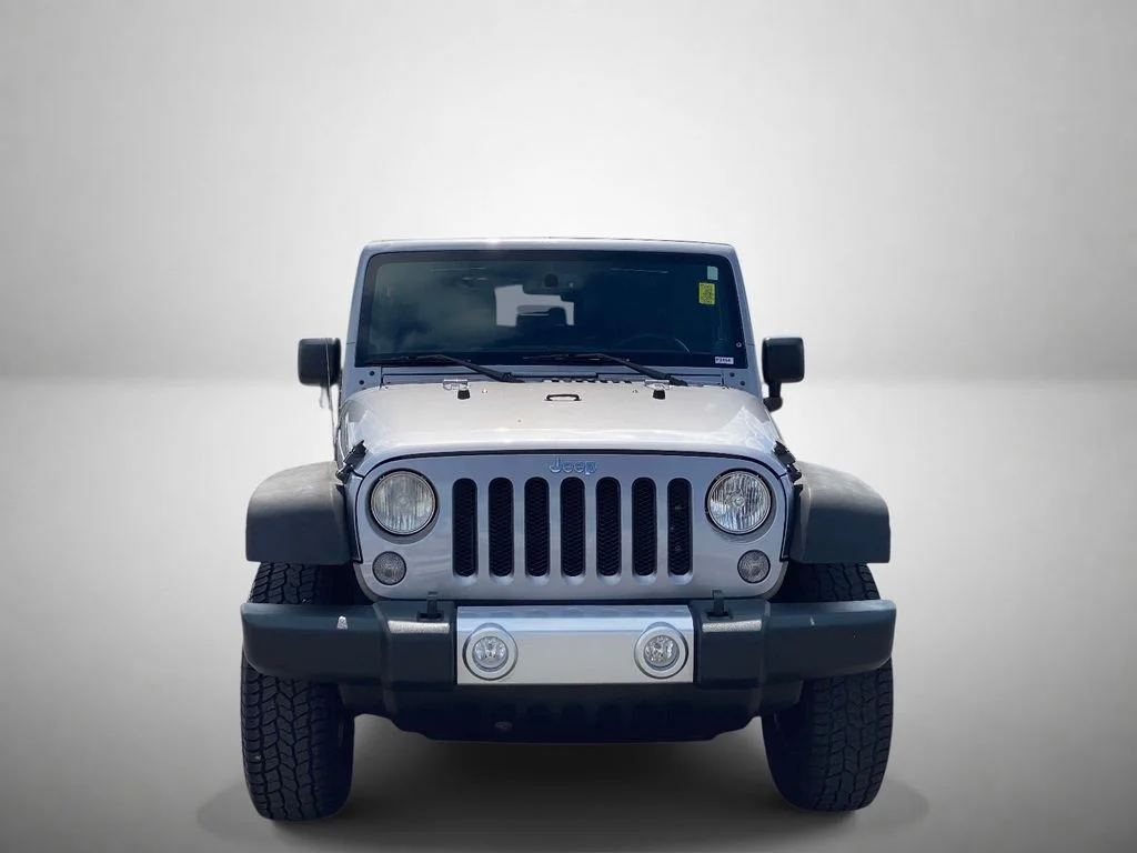 Used 2013 Silver Jeep Sport image 8