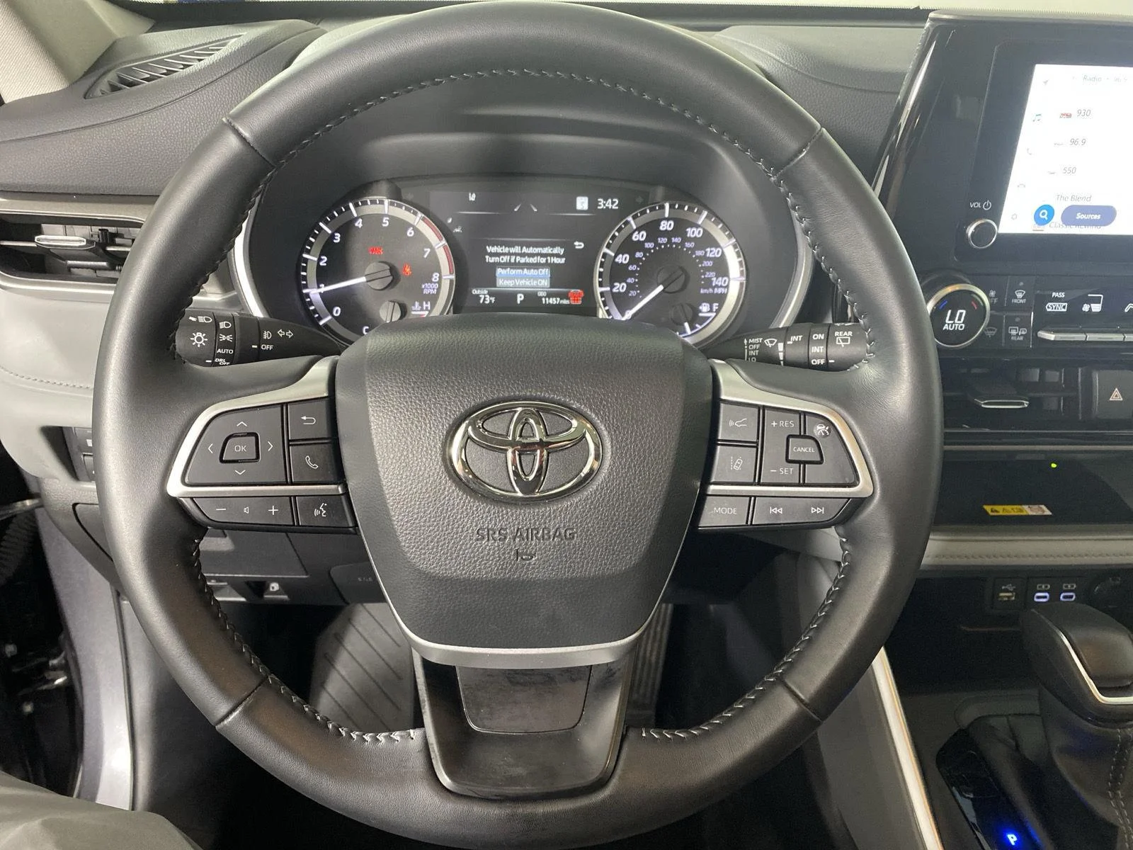 Used 2025 Magnetic Gray Metallic Toyota XLE image 15