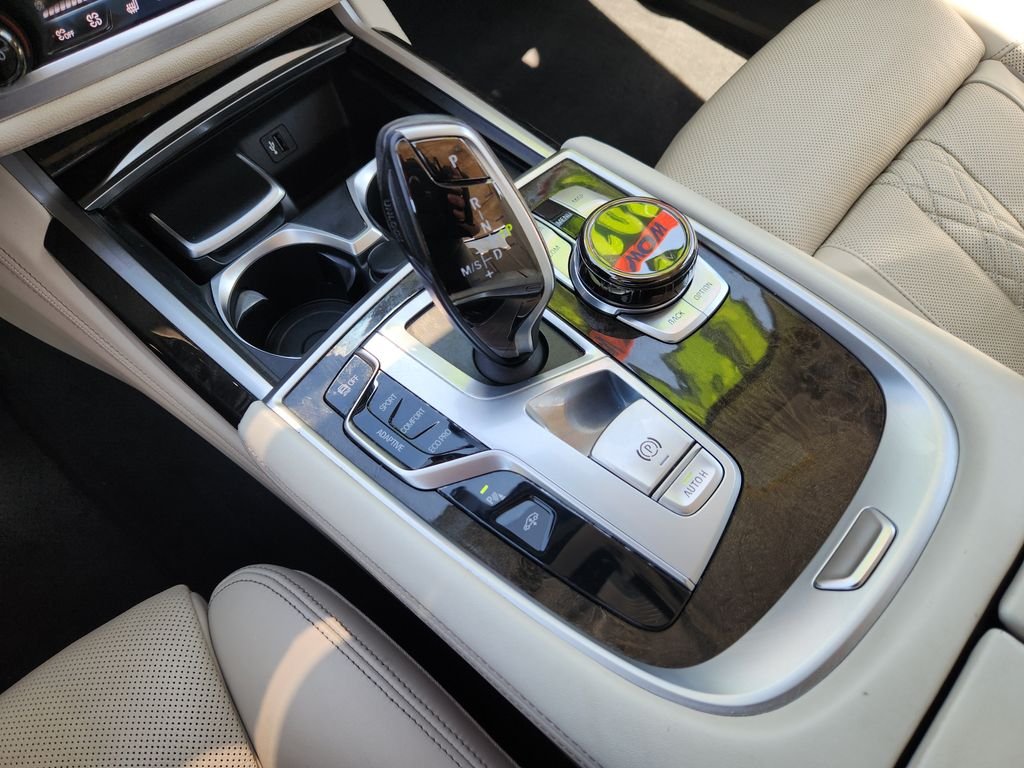 Used 2018 Black BMW 740i xDrive image 21