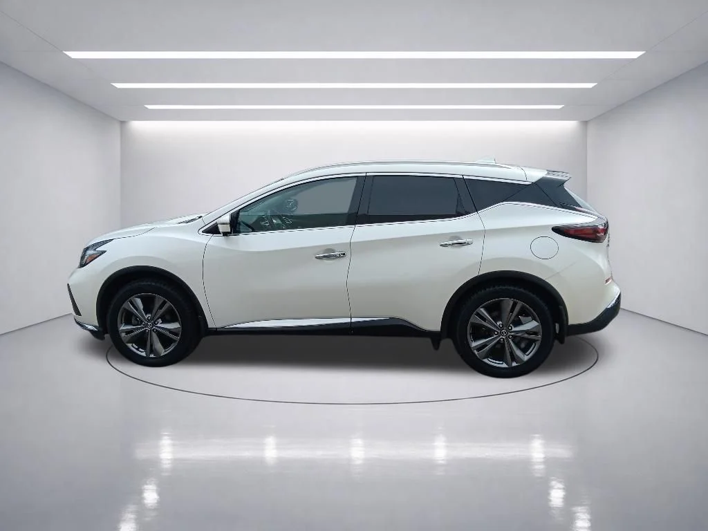 Used 2020 Pearl White Tricoat Nissan Platinum image 4