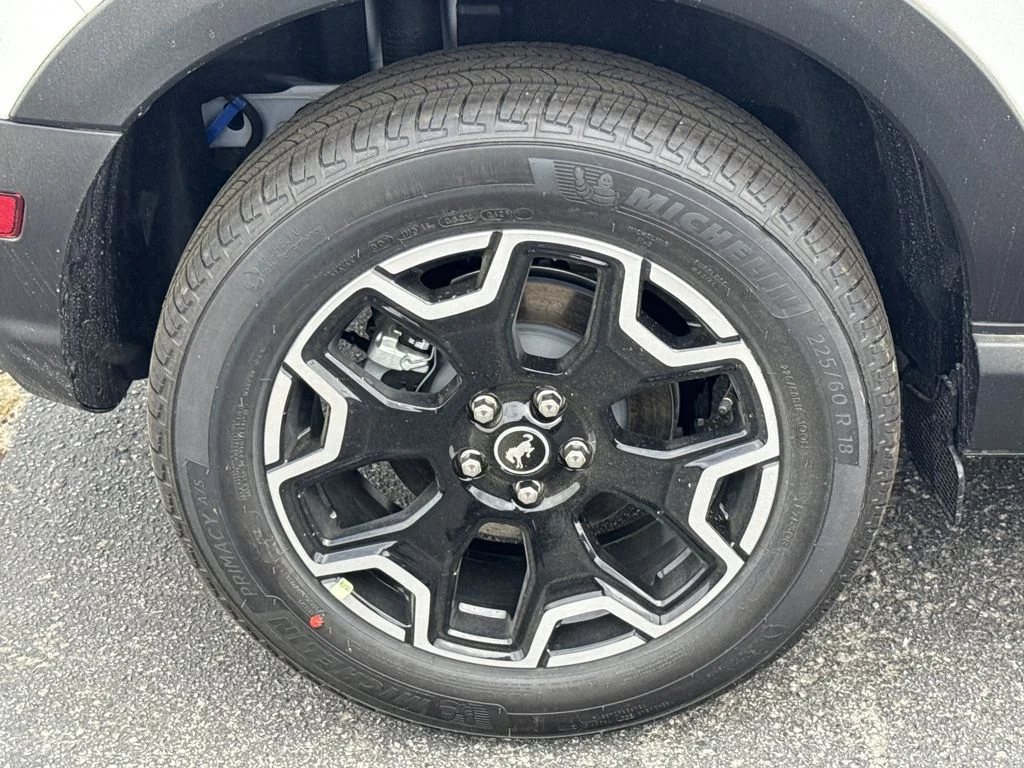 New 2026 White Ford Outer Banks image 17