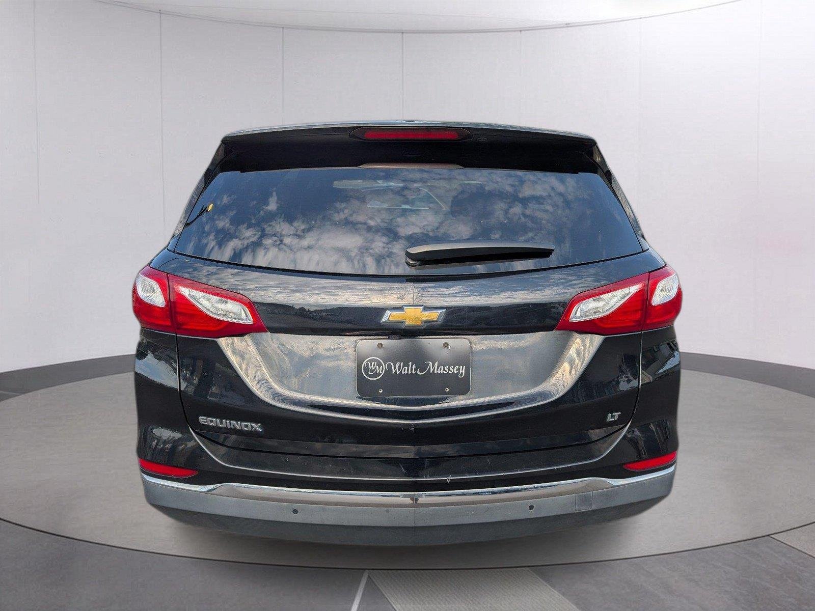 Used 2019 MOSAIC BLACK METALLIC Chevrolet LT image 6