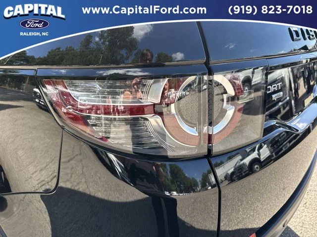 Used 2019  Land Rover HSE image 15
