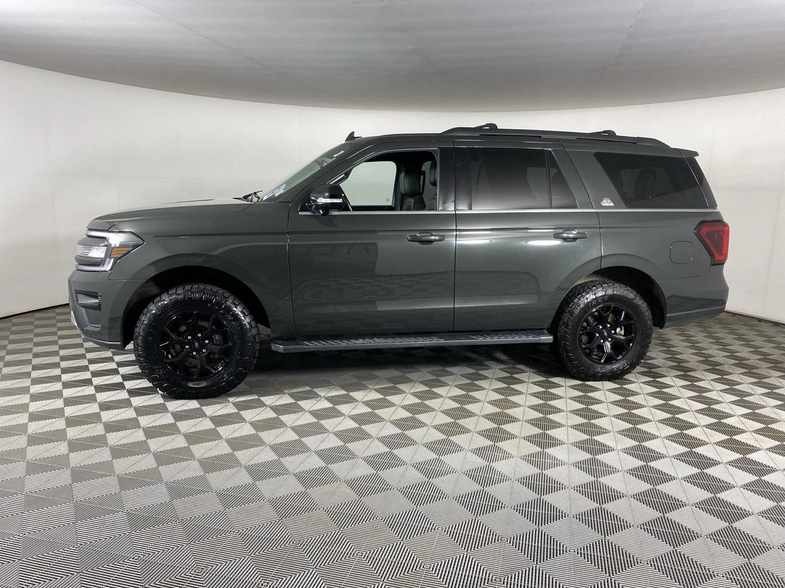 Used 2022 Forged Green Ford Timberline image 7