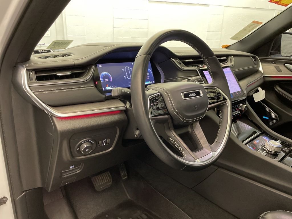 Certified Used 2021 White Jeep Overland image 21