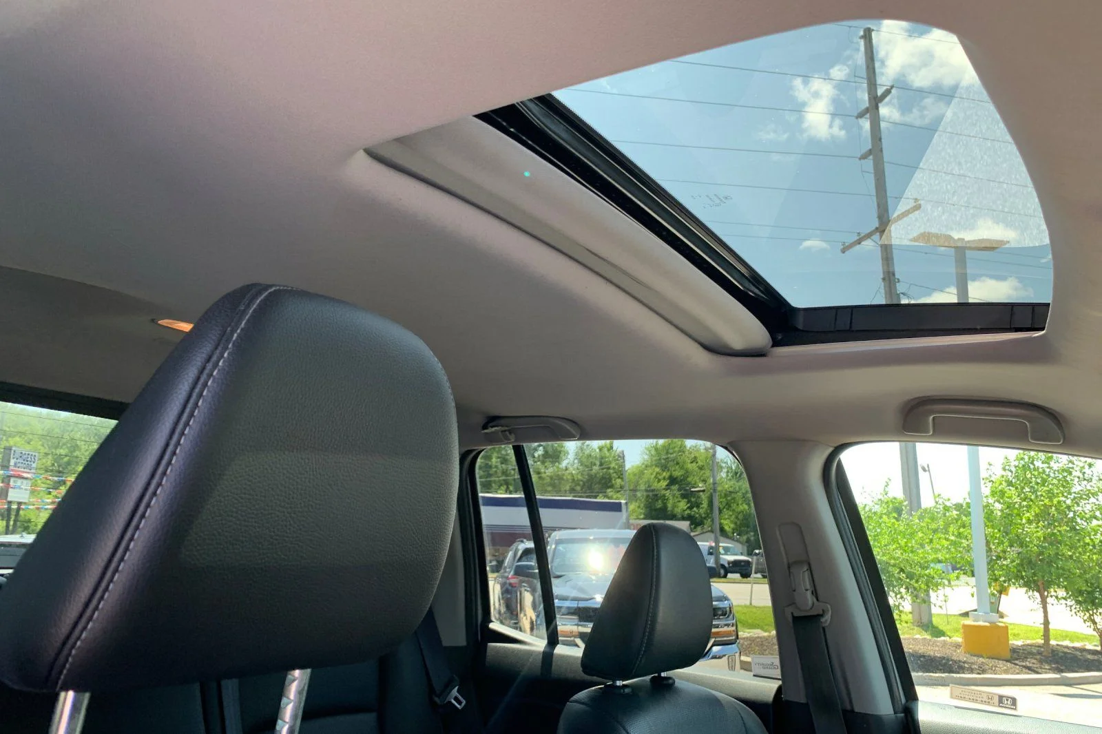 Used 2019 Silver Honda RTL-E image 19