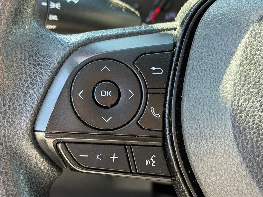 Used 2019 Black Toyota LE image 13