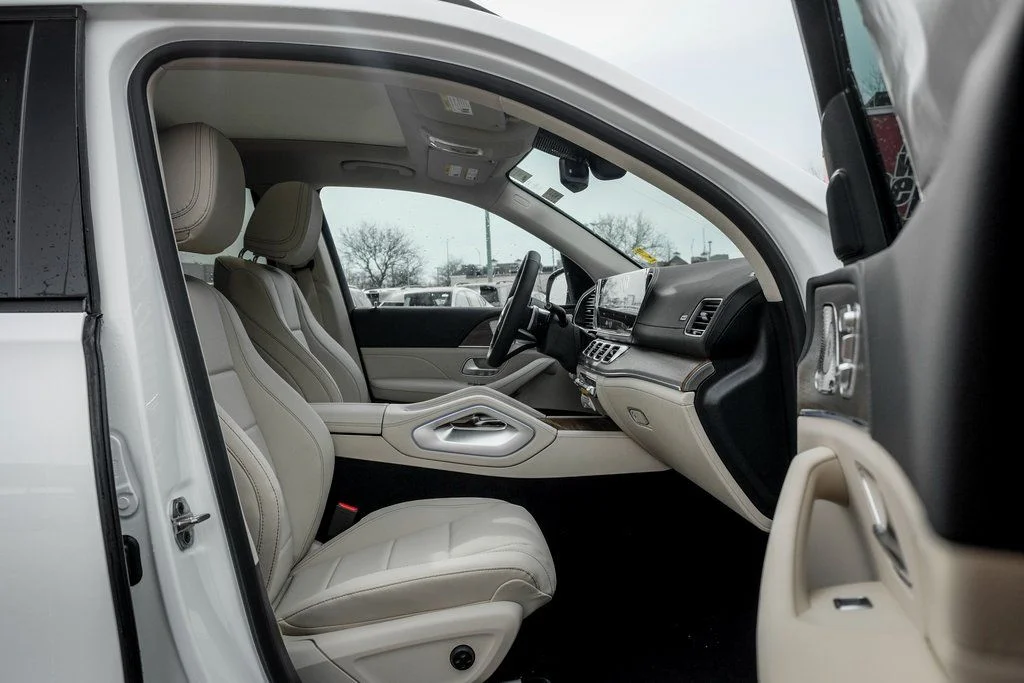 Certified Used 2026 Polar White Mercedes-Benz GLS 450 image 24