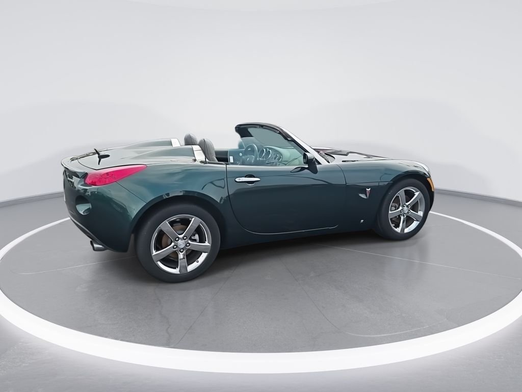 Used 2008 Green Pontiac Base image 9