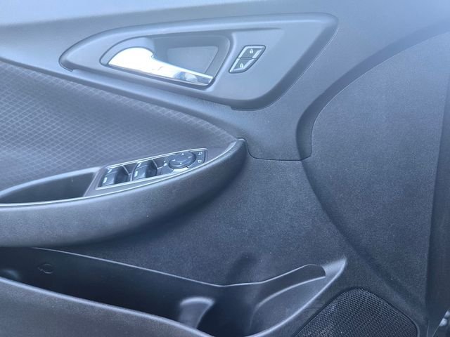 Used 2023 Gray Chevrolet LT image 15