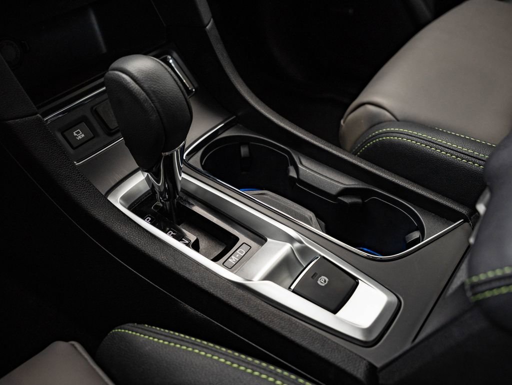 Used 2024 Crystal White Pearl Subaru Onyx Edition image 39