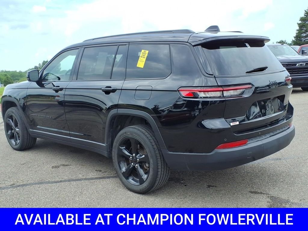 Used 2024 Black Jeep Altitude X image 5
