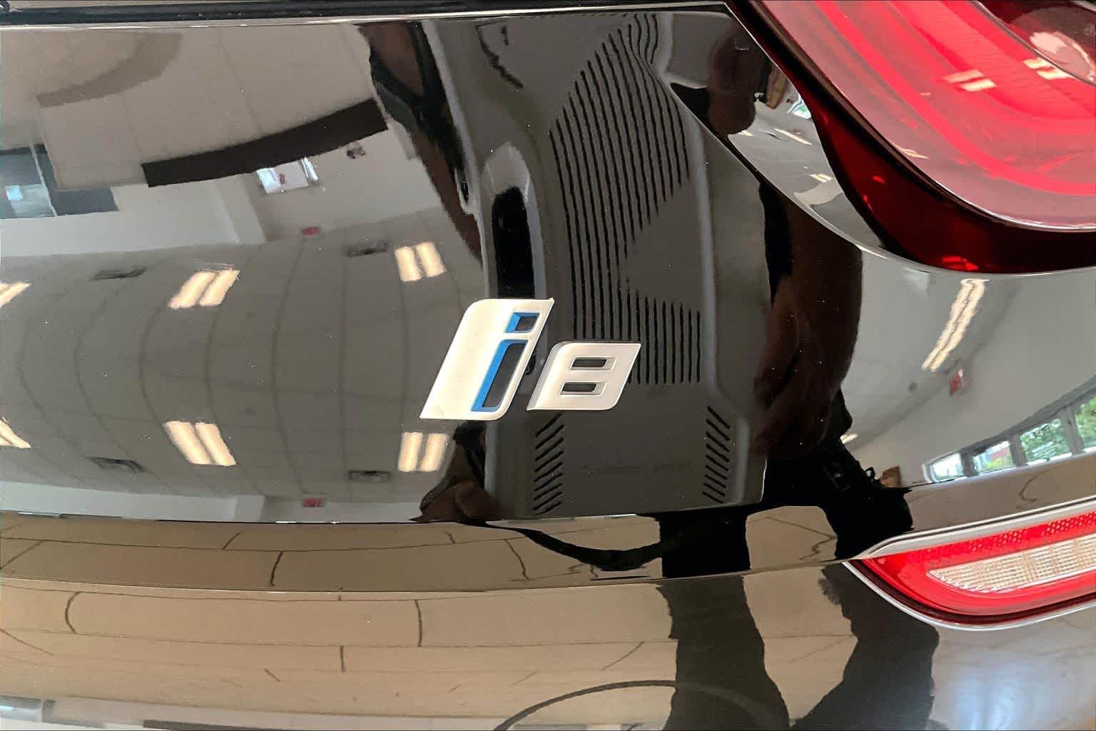 Used 2019 Sophisto Gray Metallic w/Frozen Gray Accent BMW  image 9