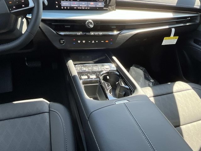New 2026 Super Black Nissan Platinum image 18