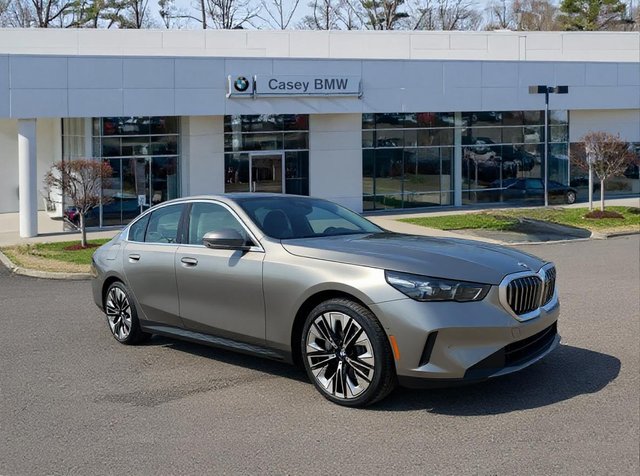 2026 BMW 5 Series 530i xDrive