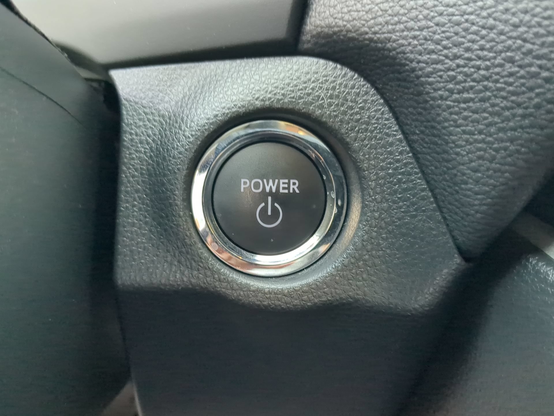 Used 2023 Midnight Black Metallic Toyota Hybrid XLE Premium image 68