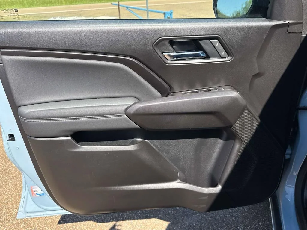 2026 Chevrolet Colorado LT - Photo 32