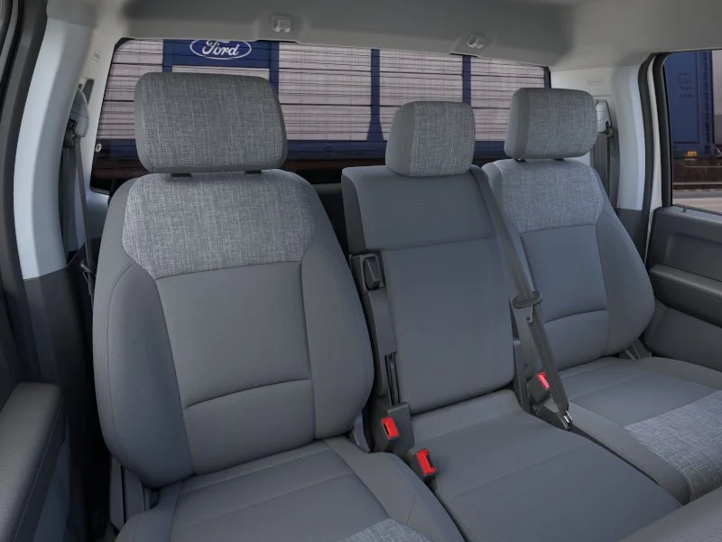 New 2026 Oxford White Ford F-250® XLT image 10