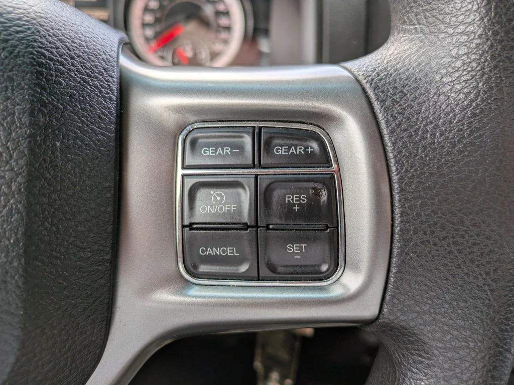 2024 RAM Ram 1500 Classic SLT - Photo 25