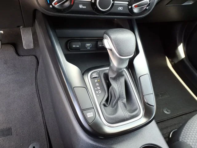 Used 2022 Orange Kia LX image 28