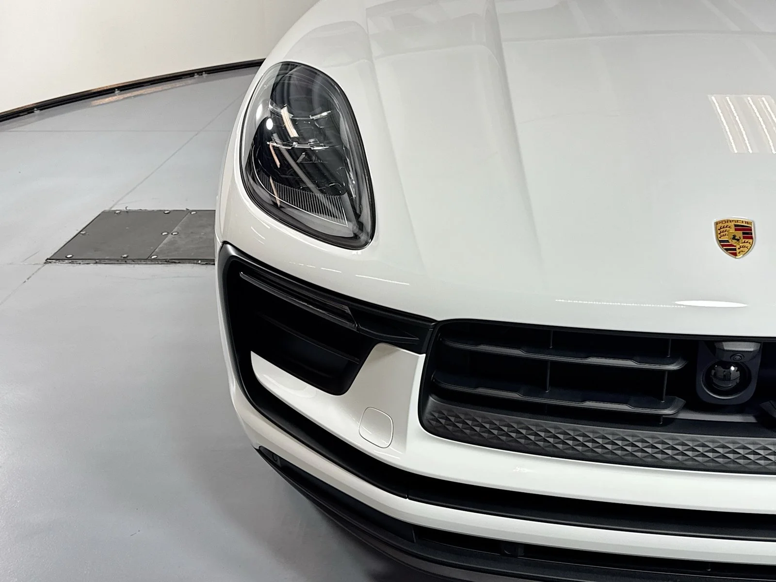 Used 2026 White Porsche  image 28