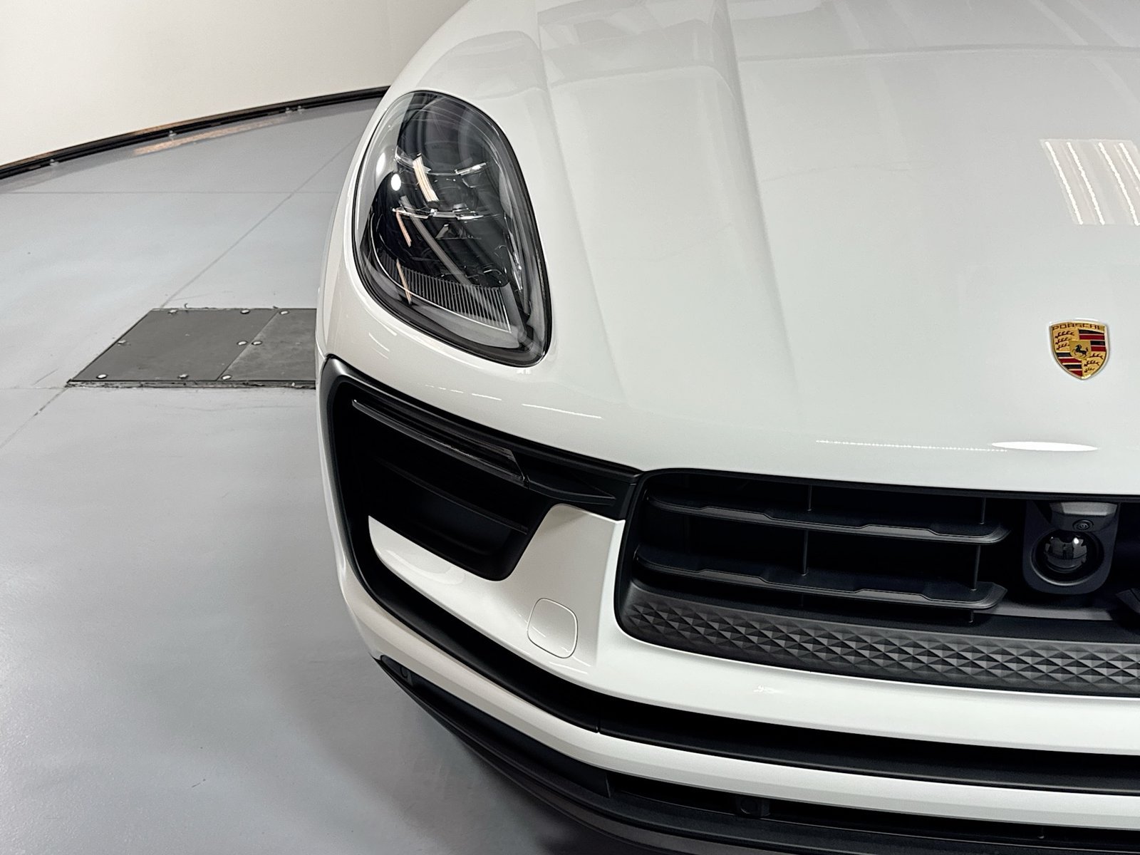 Used 2026 White Porsche  image 28