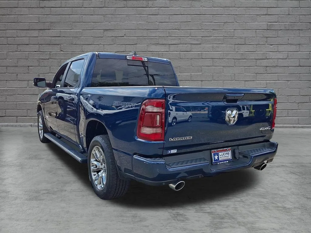 Used 2023 Patriot Blue Pearlcoat Ram Laramie image 9
