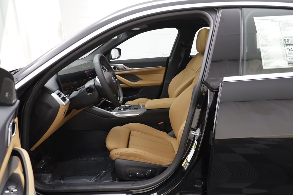 New 2026 Black Sapphire Metallic BMW xDrive40 image 6