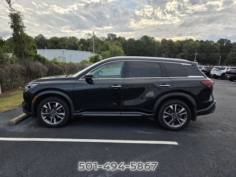 Used 2022 Mineral INFINITI LUXE image 8