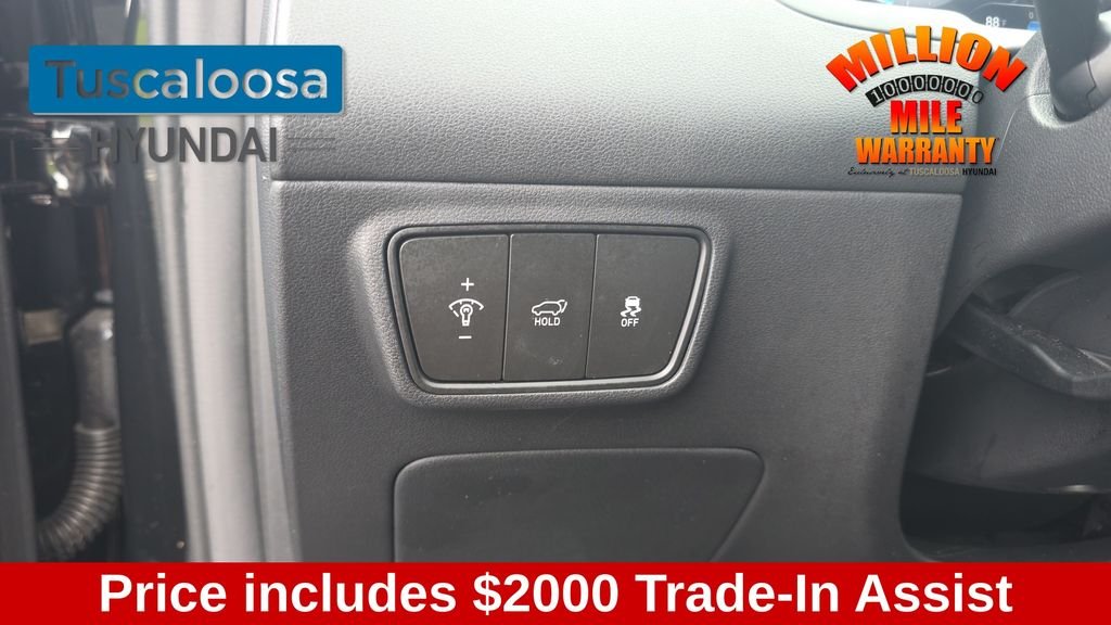 Used 2024 Black Hyundai SEL image 14