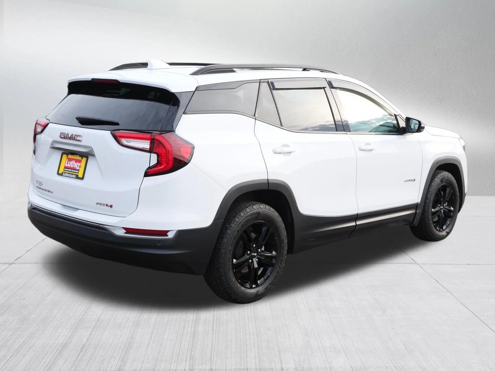 Used 2023 Summit White GMC AT4 image 7