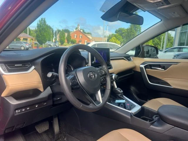 Used 2024 Ruby Flare Pearl Toyota XLE Premium image 13