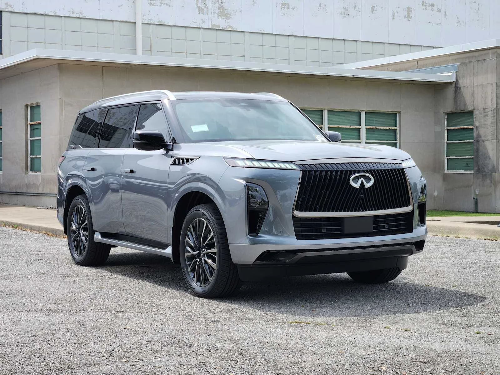 New 2026 2T DYNAMIC META INFINITI Autograph 4WD image 2